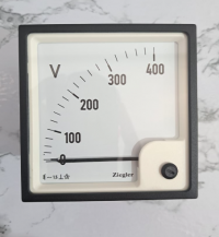 ZIEGLER, VOLTMETER, 96x96mm, I/P: 0-400V, CL 1.5, 90DEG, IP52, EQ96